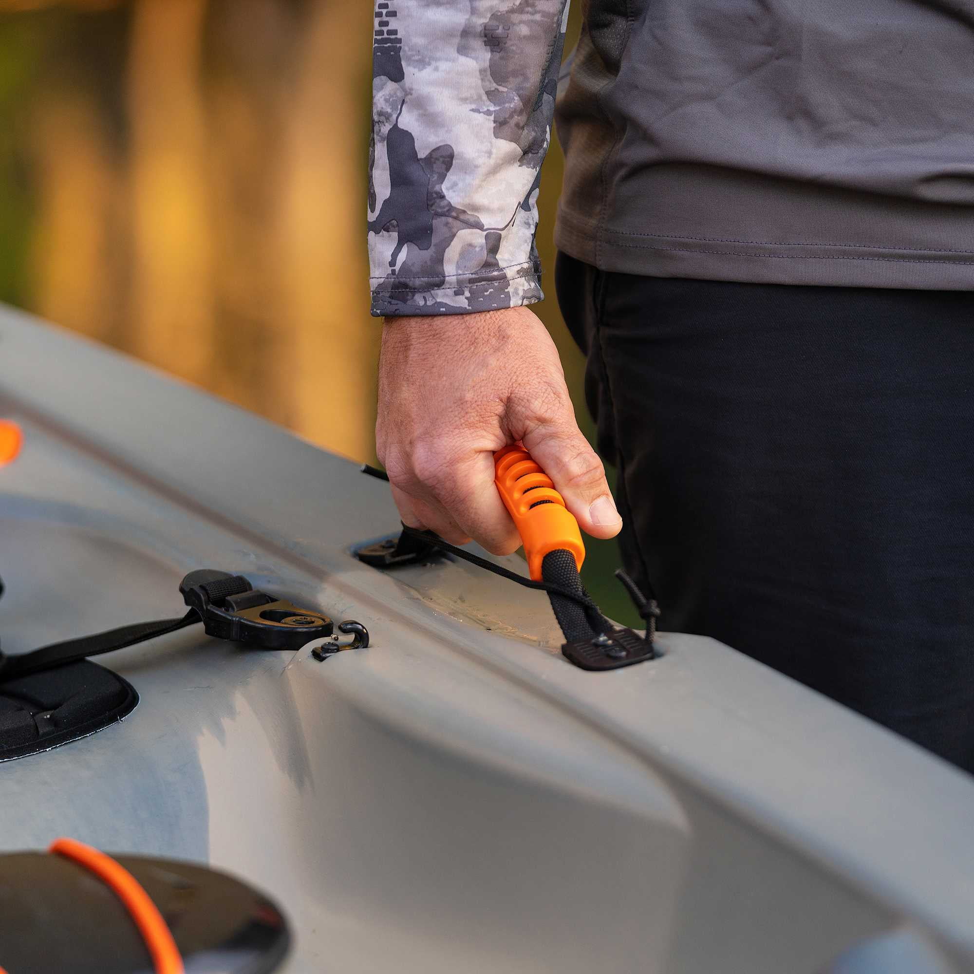 Lifetime Tamarack Angler 100 Fishing Kayak - Olive Green (90539) - Womvr