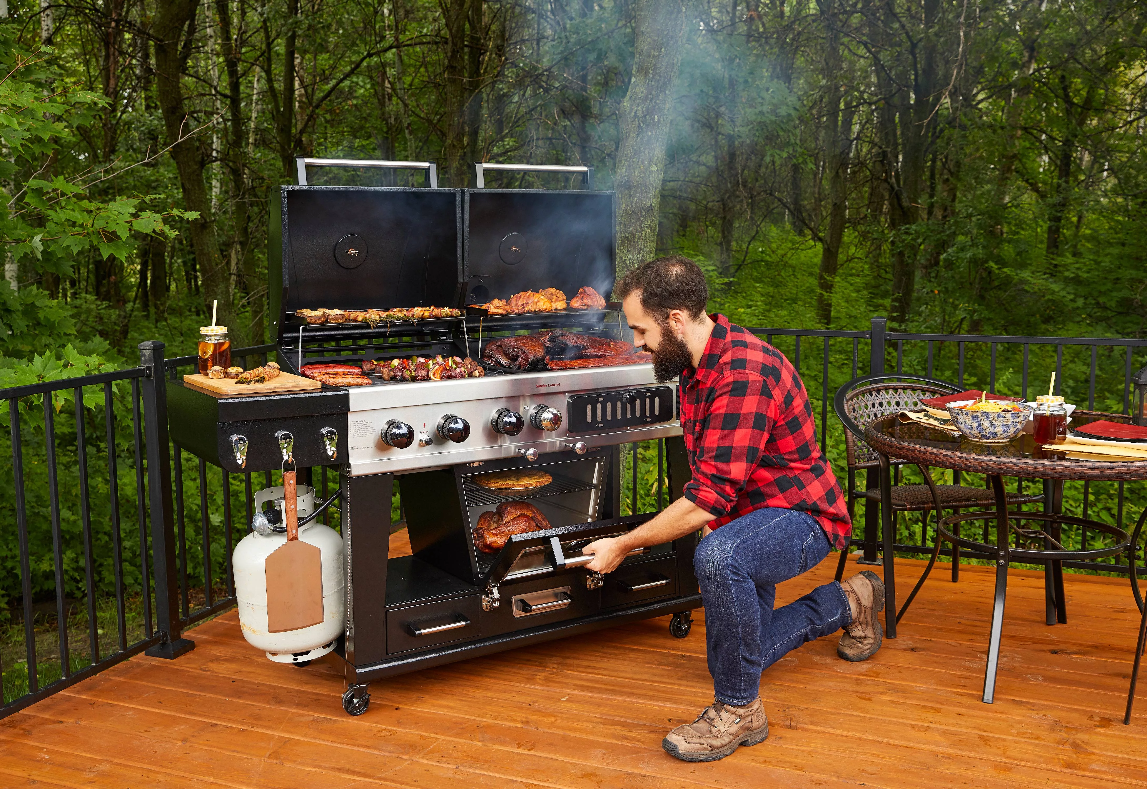 Pit Boss Memphis Ultimate Gas and Charcoal Combo Grill with Electric Smoker - Womvr