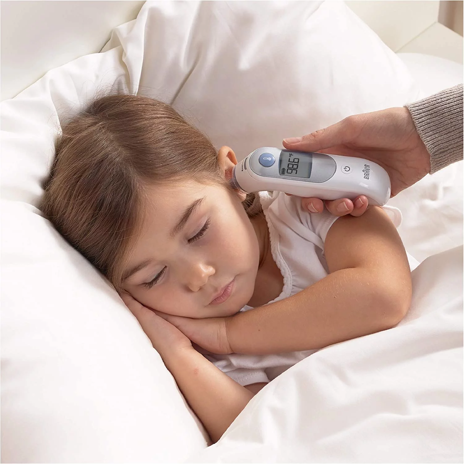 Braun ThermoScan 5 Ear Thermometer Digital Display, All Ages, White, IRT6500US - Womvr