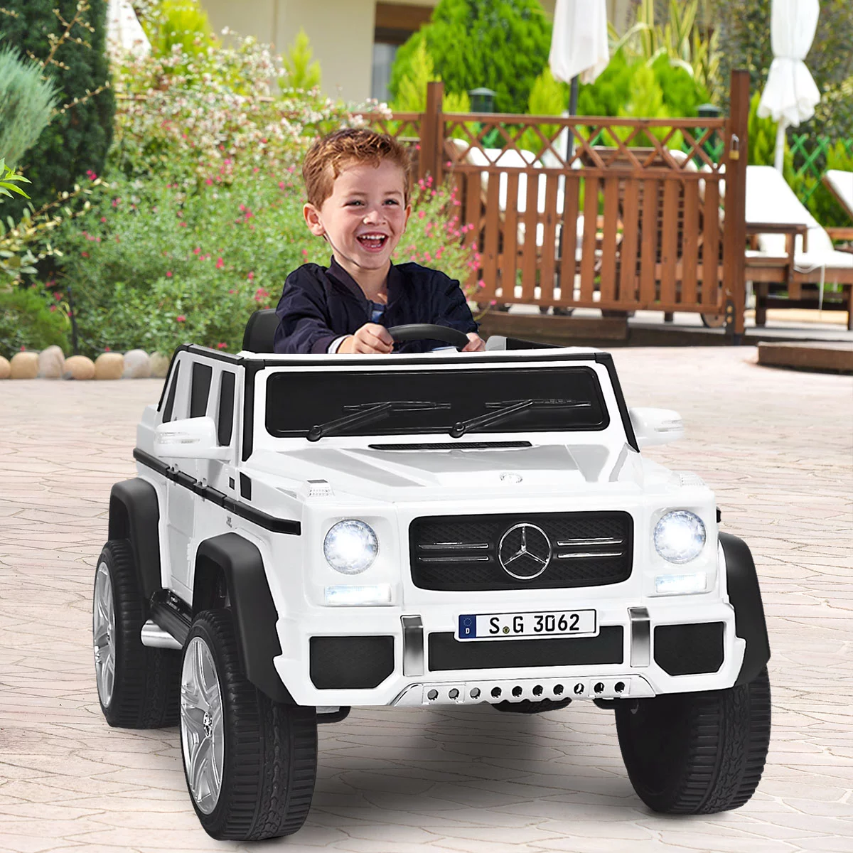 Infans 12V Licensed Mercedes-Benz Kids Ride On Car RC Motorized Vehicles w/ Trunk Pink - Womvr