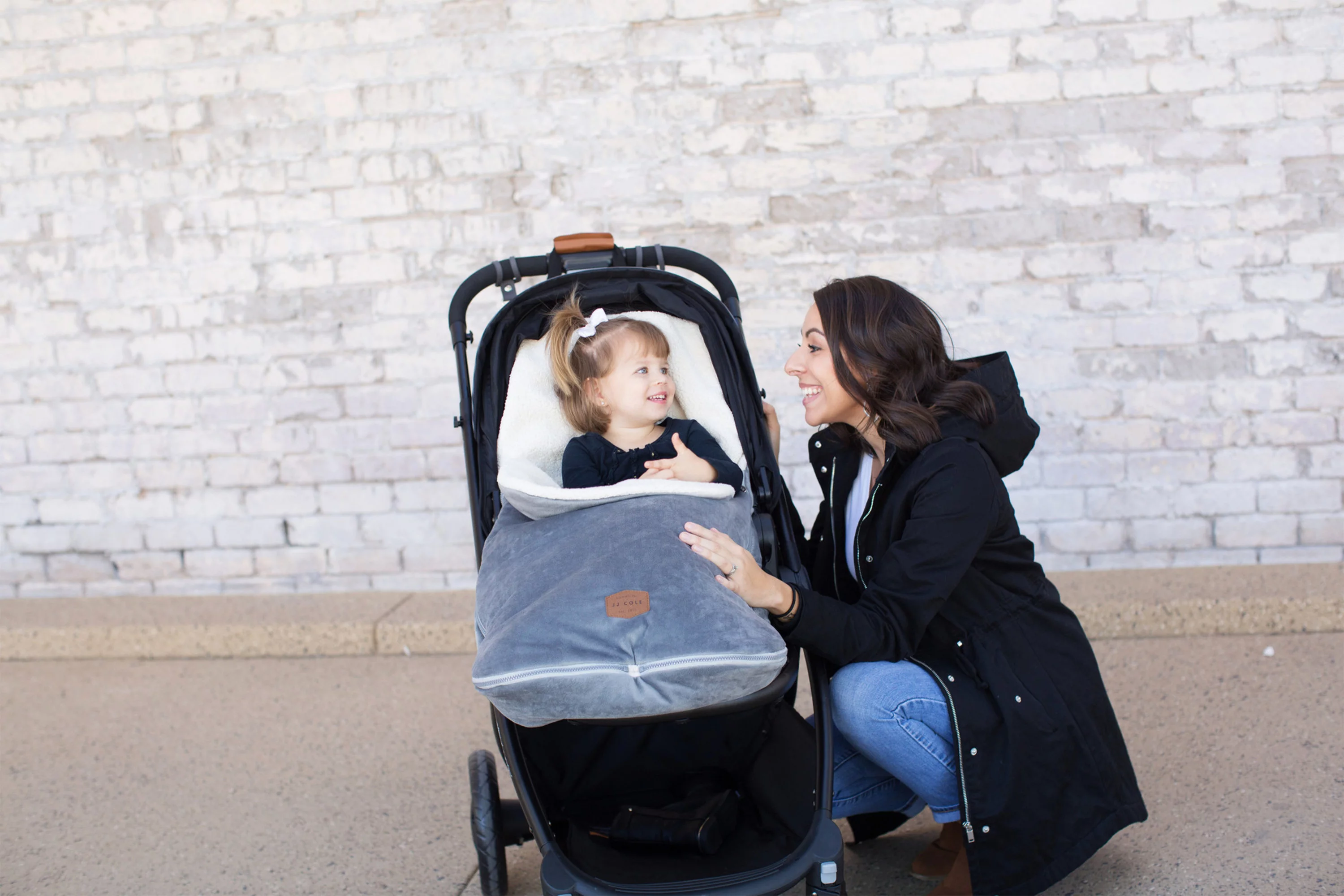 JJ Cole Bundle Me Sherpa-Lined Toddler Car Seat Cover and Bunting Bag - Weather Resistant Stroller Accessory and Winter Baby Essential in Black Toddler Black - Womvr