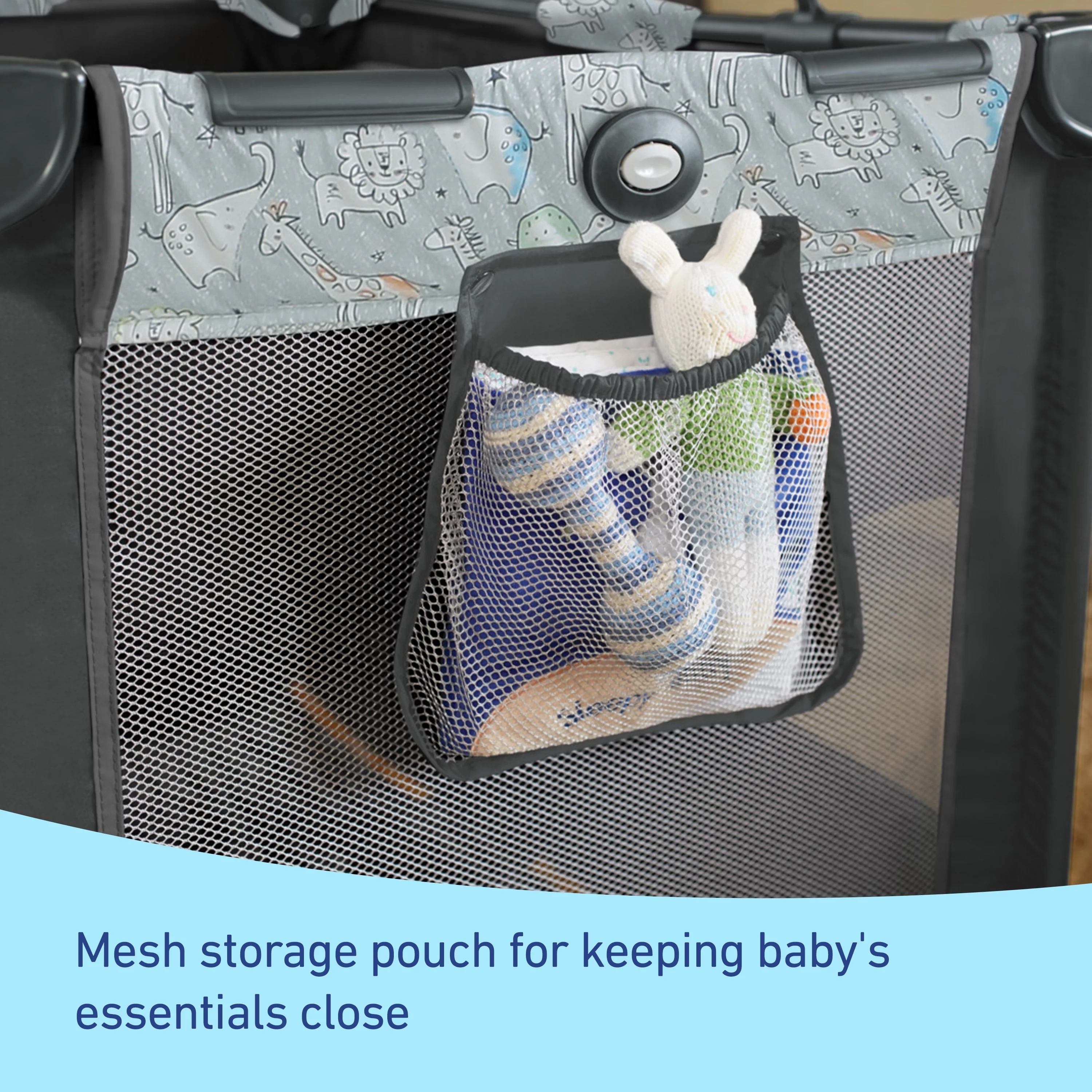 Graco Pack 'n Play Portable Playard, Carnival, 18.52 lbs, Unisex - Womvr