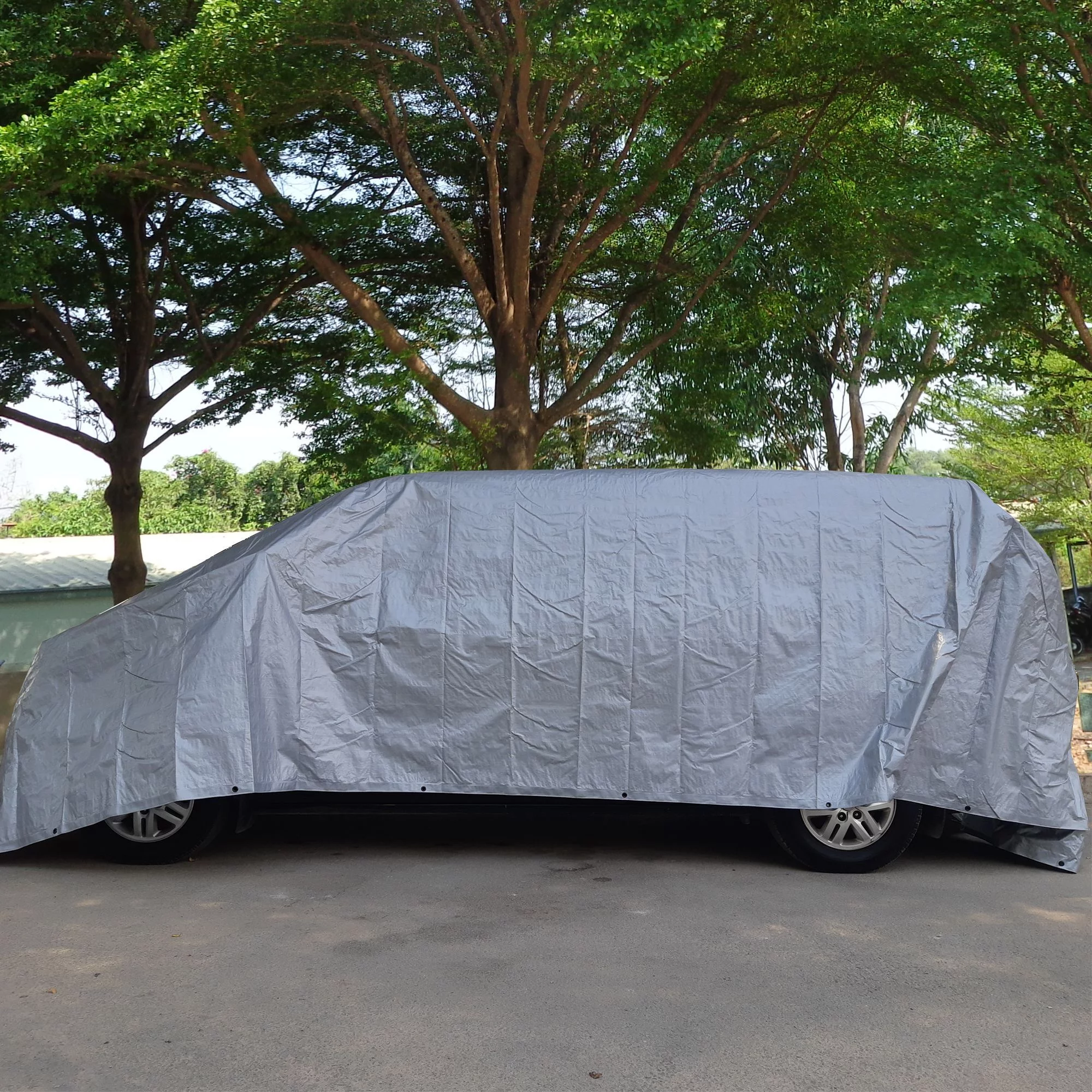 Hyper Tough Weather Resistant Medium Duty 8 x 10' Polyethylene Tarp - Womvr