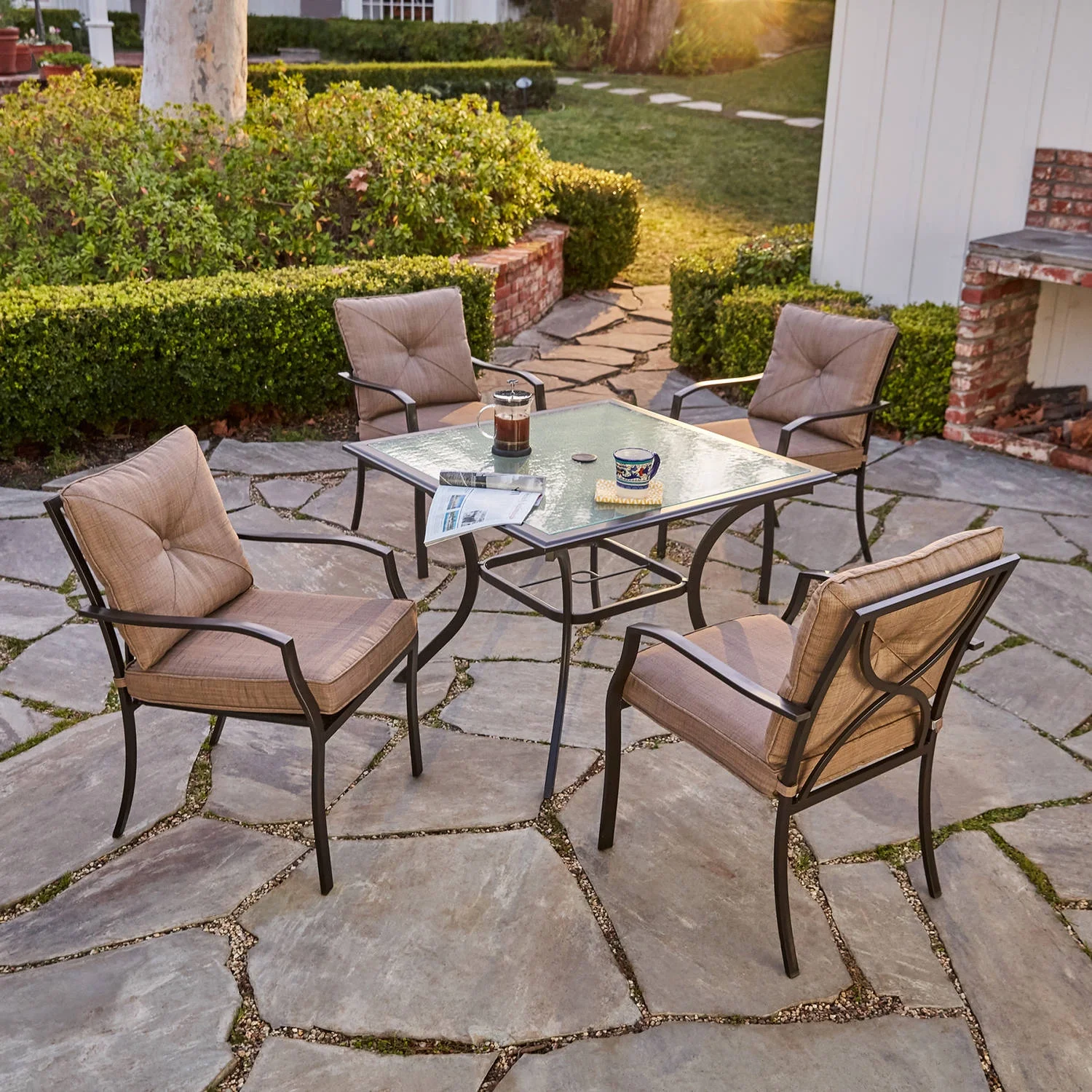 Hanover Palm Bay 5-Piece Outdoor Dining Set - Womvr