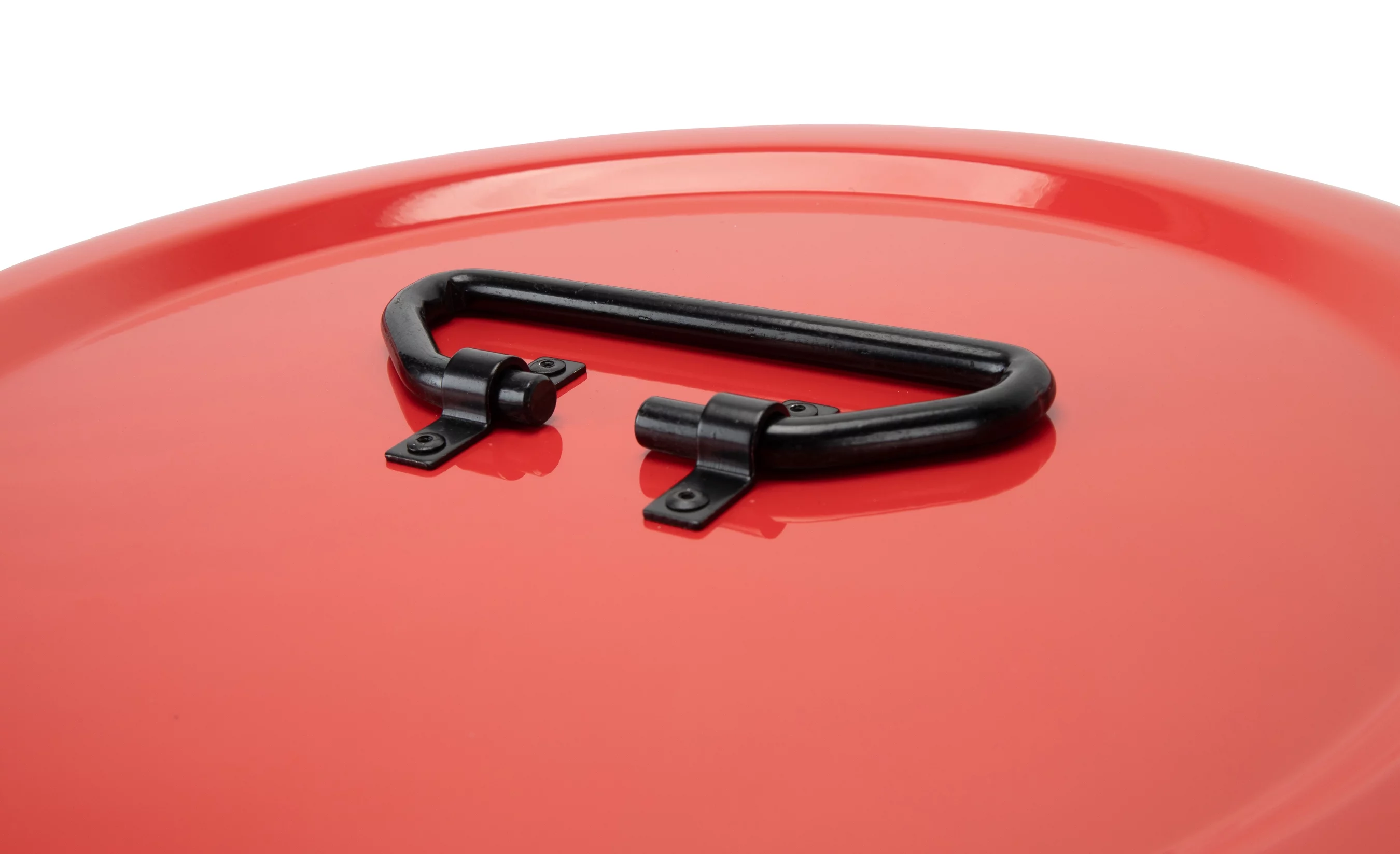 Camco 58035 Big Red Campfire, Approved for RV Campgrounds, Includes 10-Foot Propane Hose - Womvr