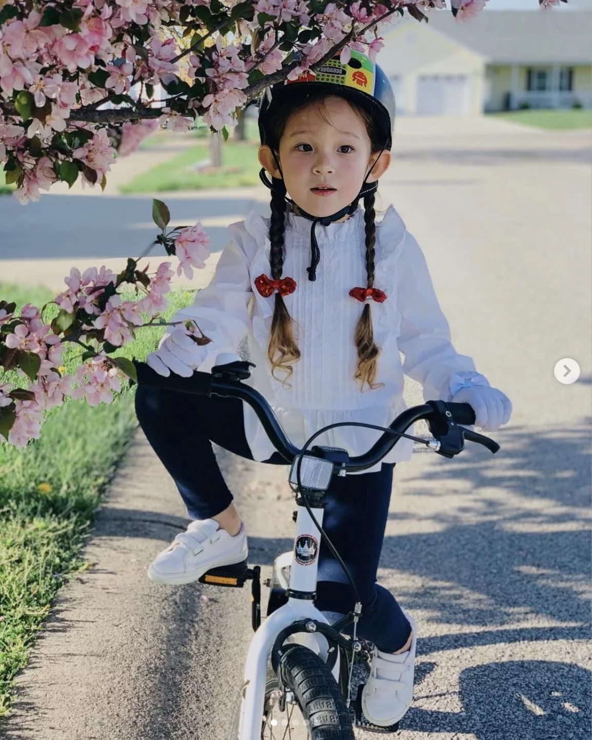 Royalbaby Boys Girls Kids Bike 18 In BMX Freestyle Black 2 Hand Brakes Bicycles with Kickstand - Womvr