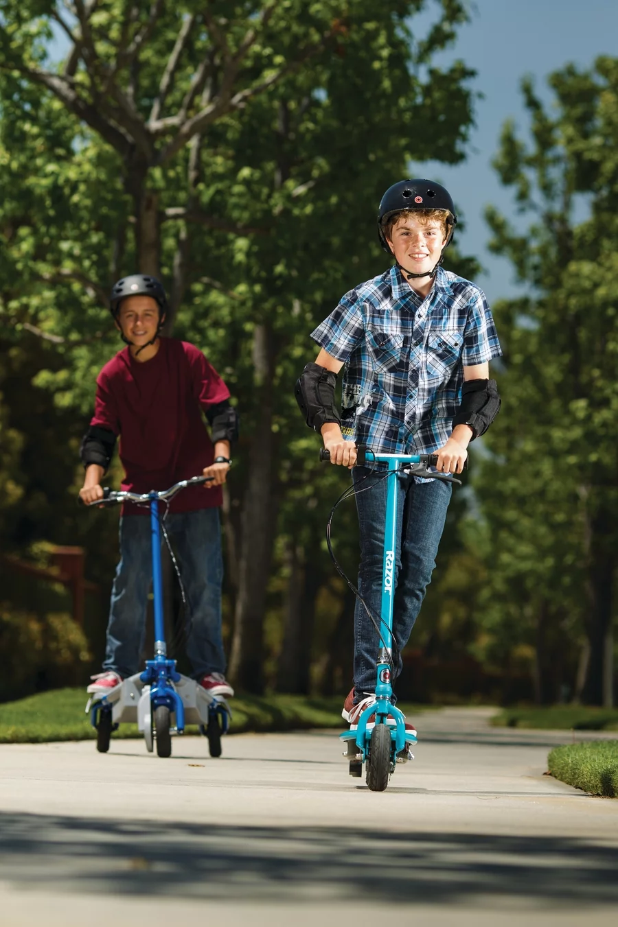 Razor E200 Electric Scooter - White, for Ages 13+ and up to 154 lbs, 8