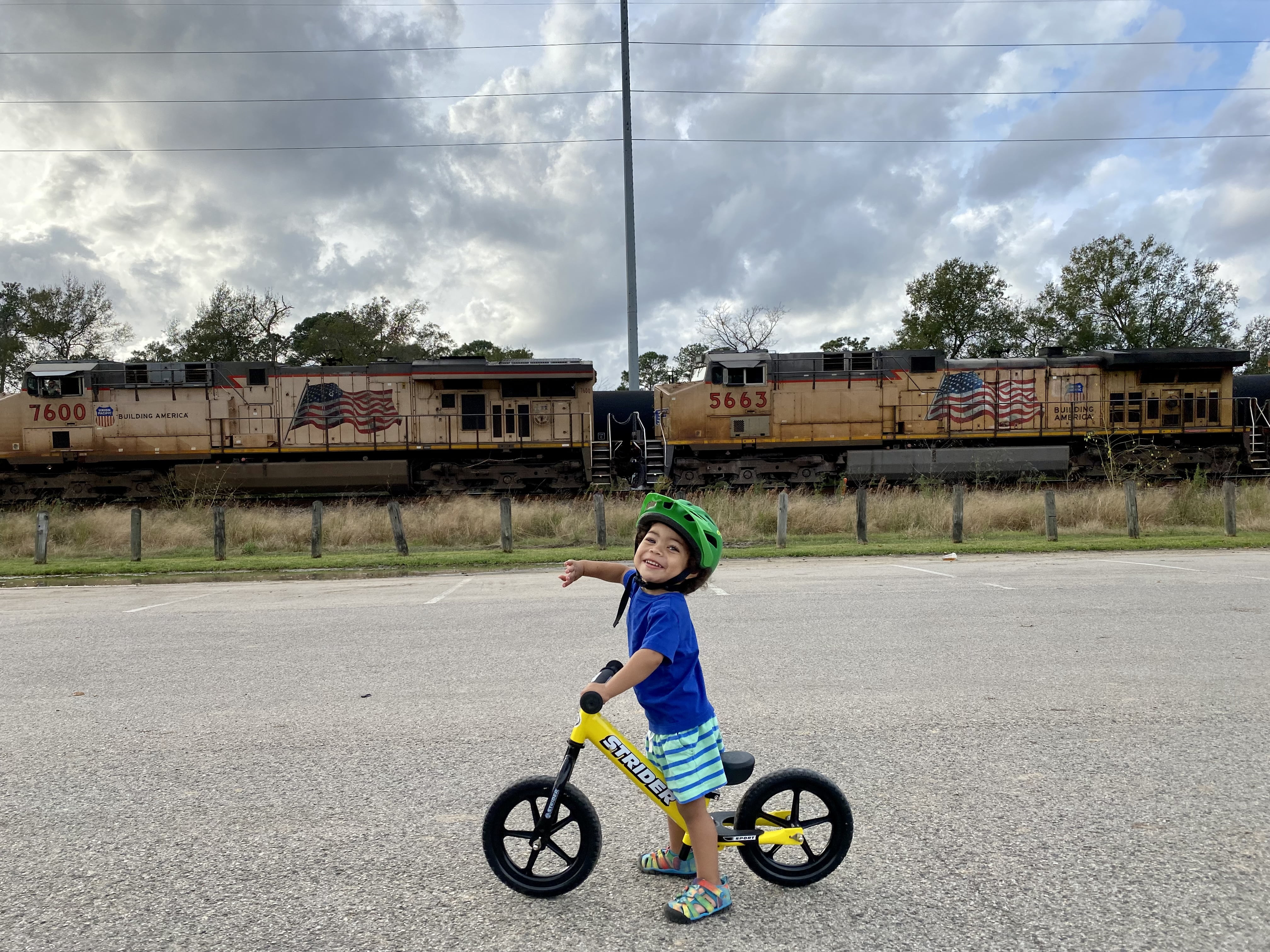 Strider - 12 Sport Balance Bike, Ages 18 Months to 5 Years - Blue - Womvr