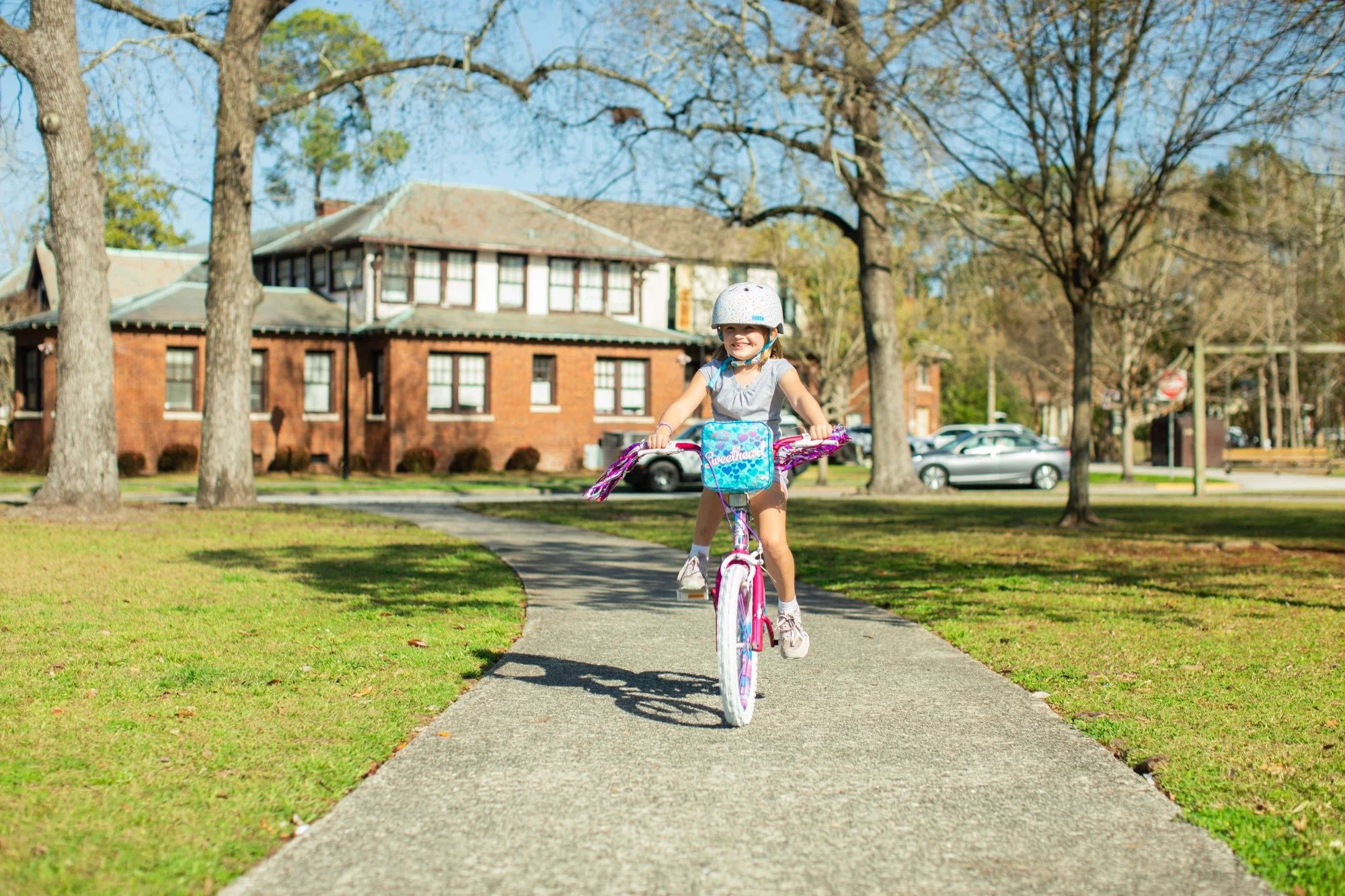 Dynacraft Dynacraft 18-Inch Girls BMX Bike For Age 6-9 Years - Womvr