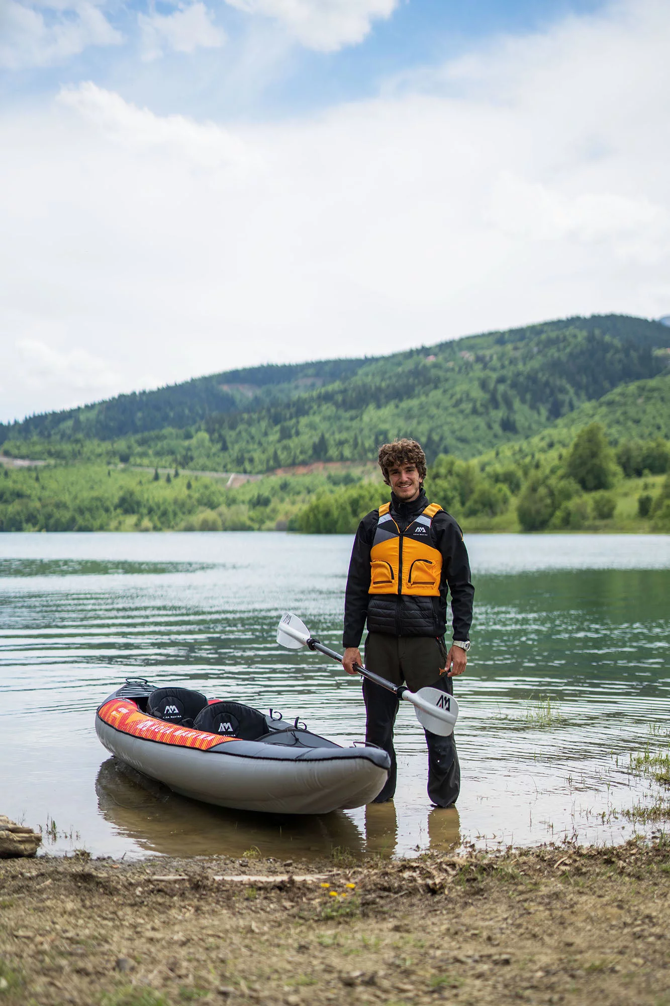 Aqua Marina TOURING KAYAK - MEMBA 1210 - Inflatable KAYAK Package, including Carry Bag, Paddle, Fin, Pump - Womvr