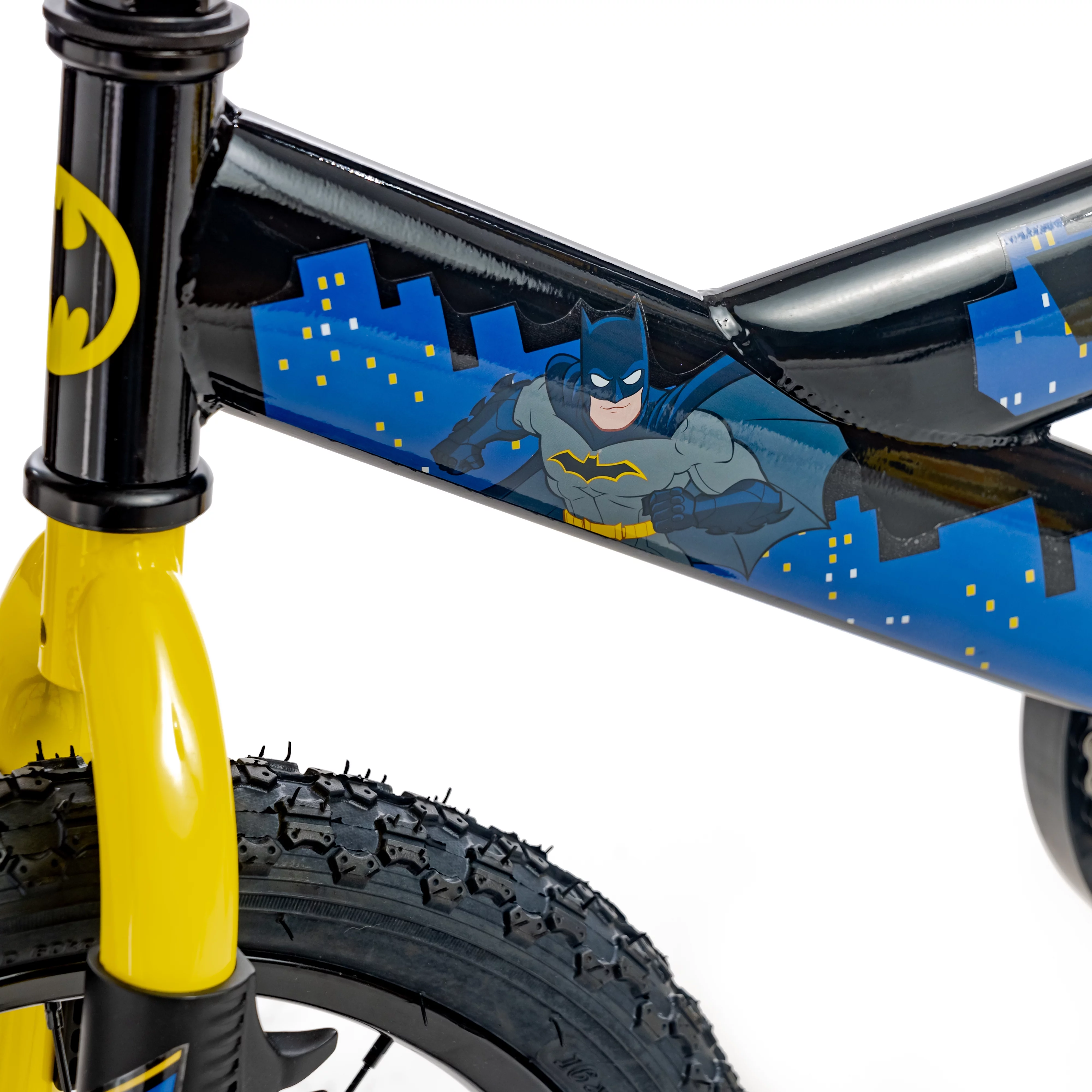 16 inch Batman Bike includes Mask with glowing eyes! - Womvr
