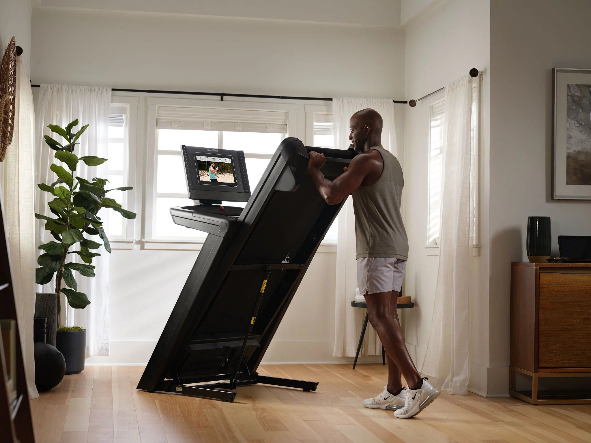 NordicTrack Commercial Series 1750; iFIT-enabled Treadmill for Running and Walking with 14” Pivoting Touchscreen - Womvr