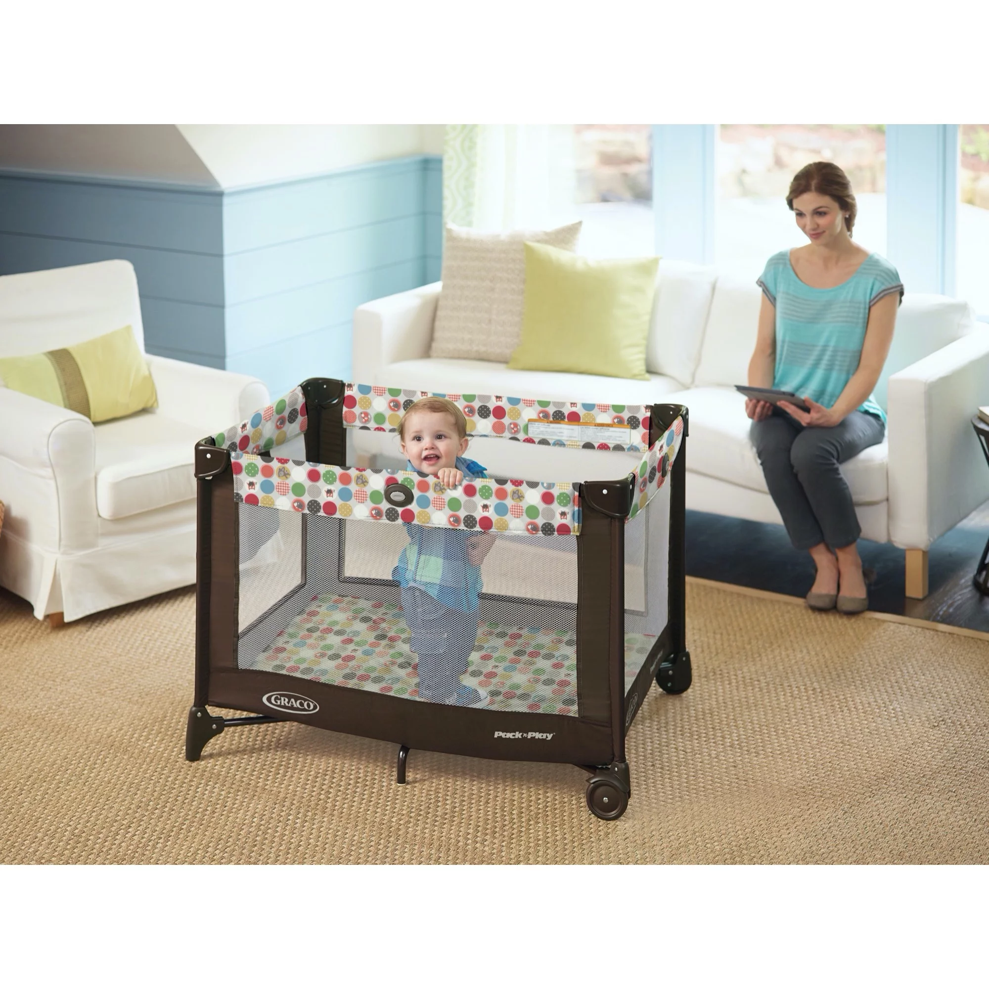 Graco Pack 'n Play Portable Playard, Carnival, 18.52 lbs, Unisex - Womvr