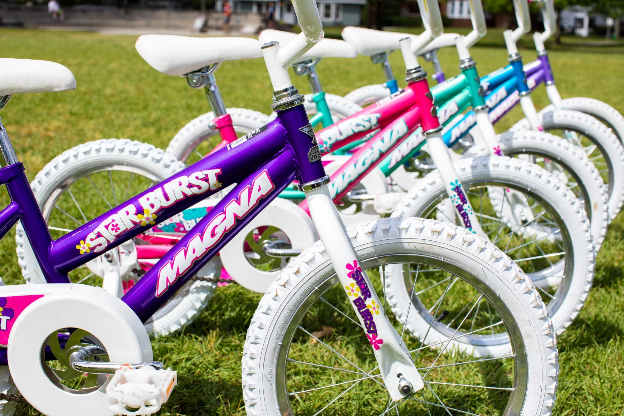 Dynacraft Magna 20-Inch  BMX Bike For Age 7-14 Years - Womvr