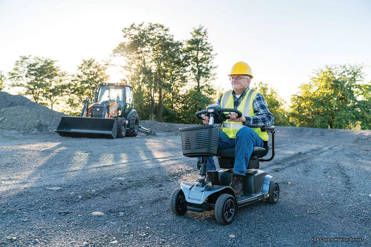 Pride Mobility Revo 2.0 4-Wheel Scooter - Blue with Ext Warranty - Womvr