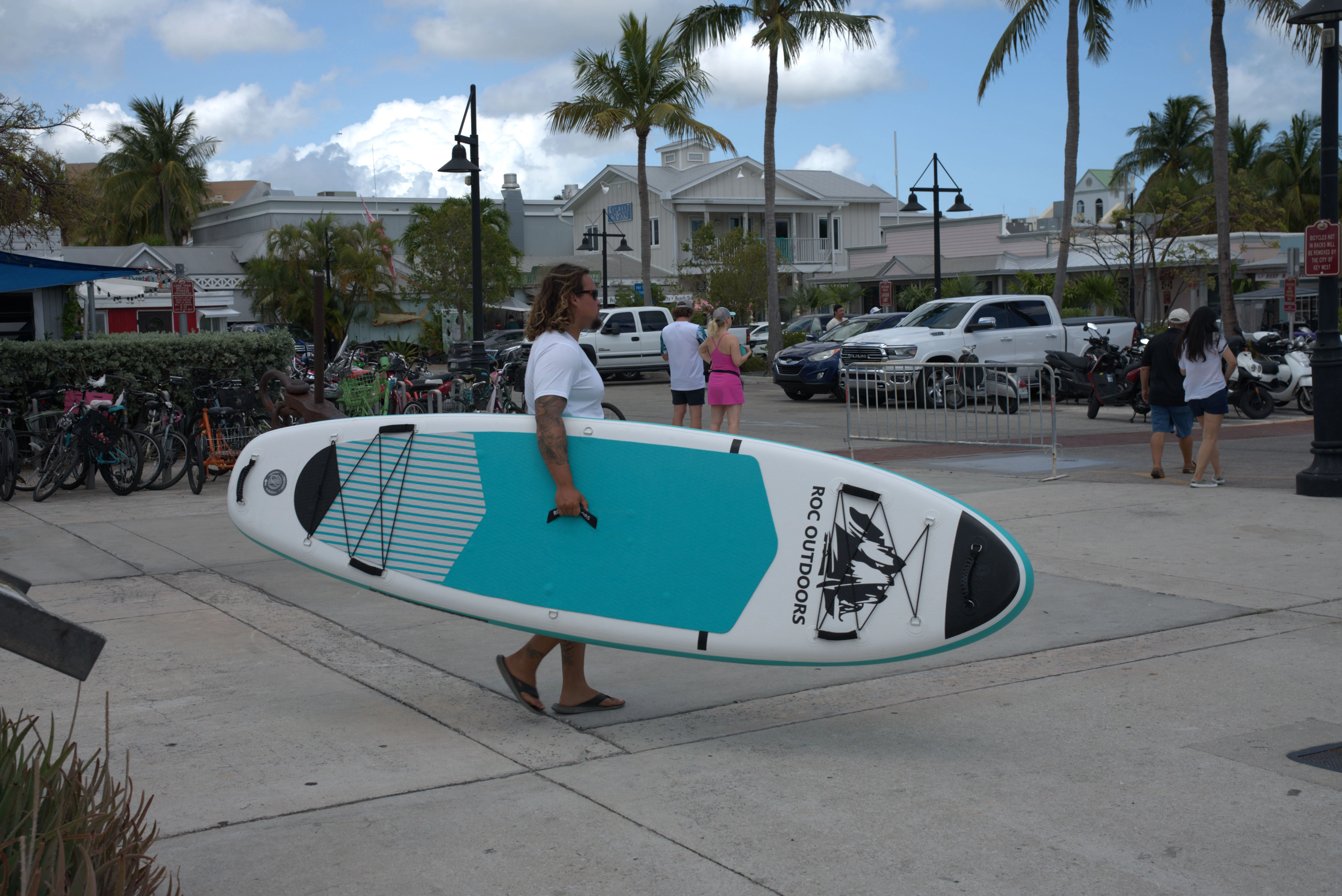 Roc Inflatable Stand Up Paddle Board with Premium sup Accessories & Backpack, Non-Slip Deck, Waterproof Bag, Leash, Paddle and Hand Pump - Womvr